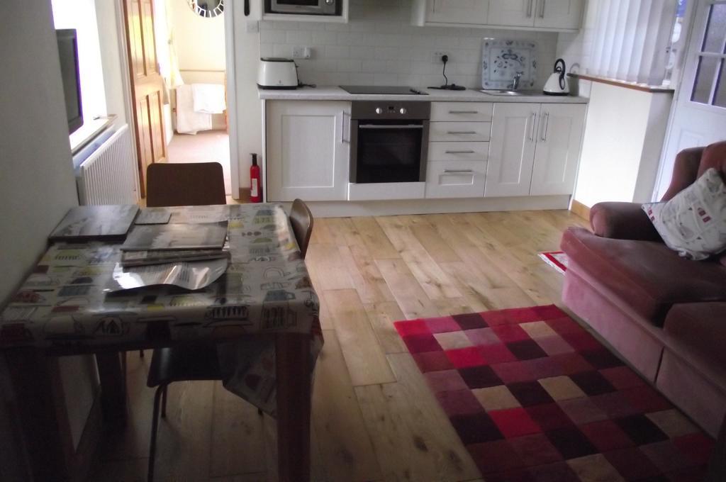 Hopewell Self-Catering Apartment Gravesend Bagian luar foto